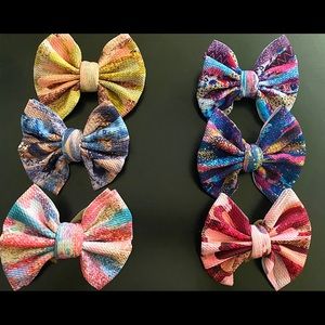 Brushstroke pattern big bows on nylon